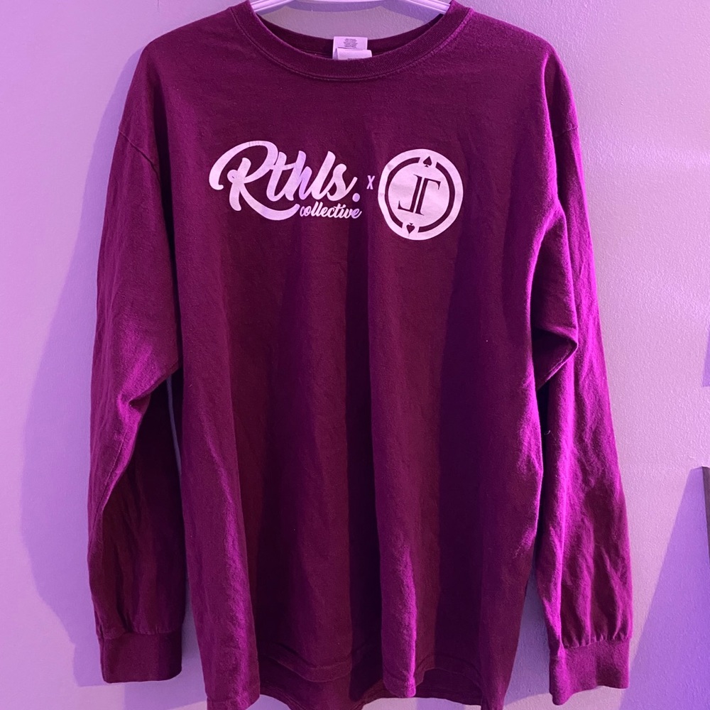 Long sleeve burgundy shirt
